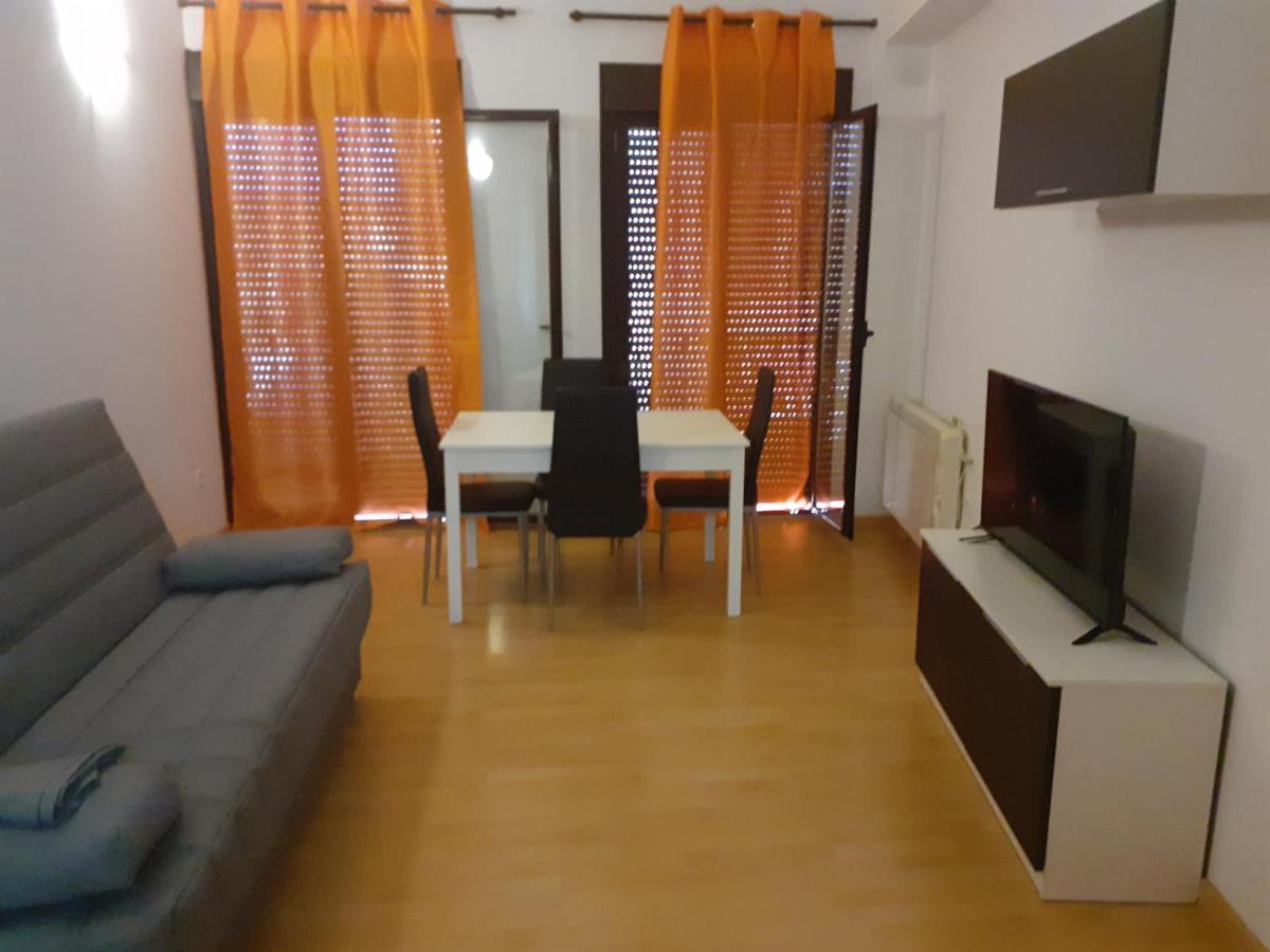 Apartamento Casco Historico De Калатаюд Екстер'єр фото